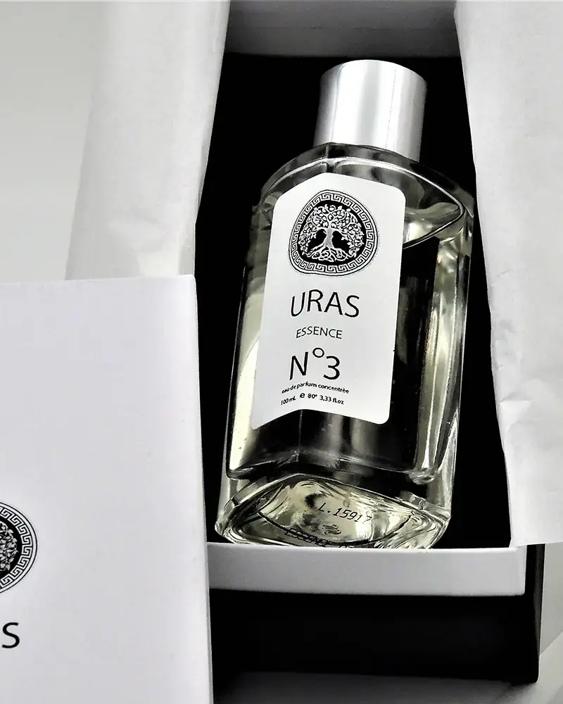 Perfumes nicho URAS, alta duración y calidad artesanal, elaborados en Milán