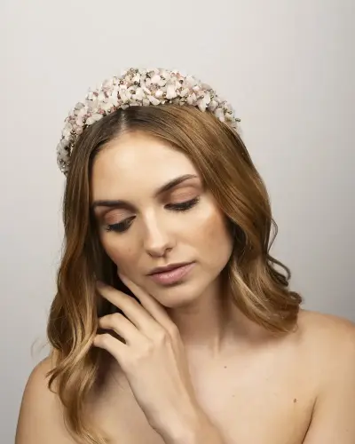 P1-002-OA Tocado tiara diadema de novia romantica piedras rosa y dorado